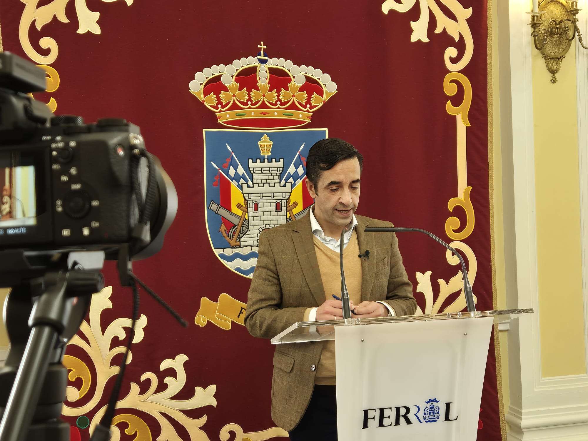 A reurbanización do final da rúa Doctor Fleming e comunicación peonil entre a rúa Alonso López e Ignacio Martell conta cun orzamento de 319.331 euros.