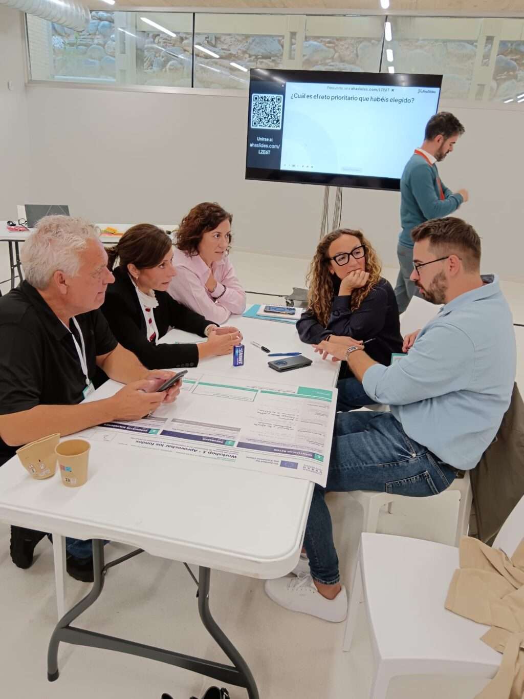 Ames participa en Granada no primeiro encontro estatal da Iniciativa Urbana Europea para impulsar a innovación urbana